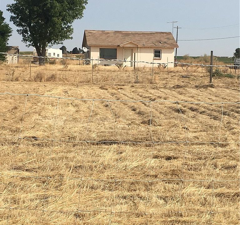 2nd image of 13324 Road 4 NE