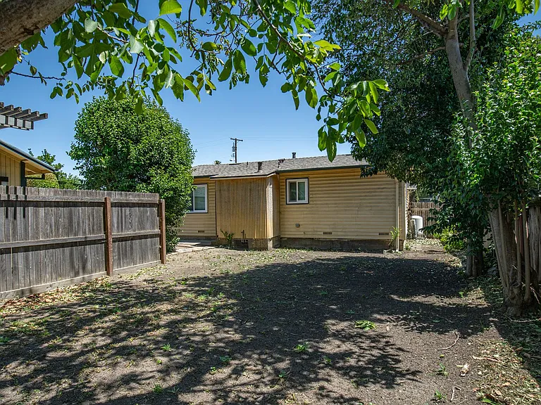 423 Hamilton Dr #A — Photo 13