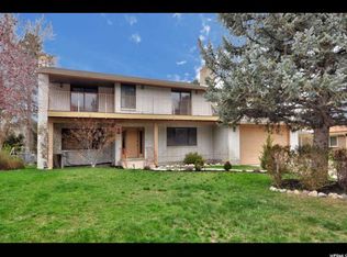 2940 E Robidoux Rd, Sandy, UT 84093