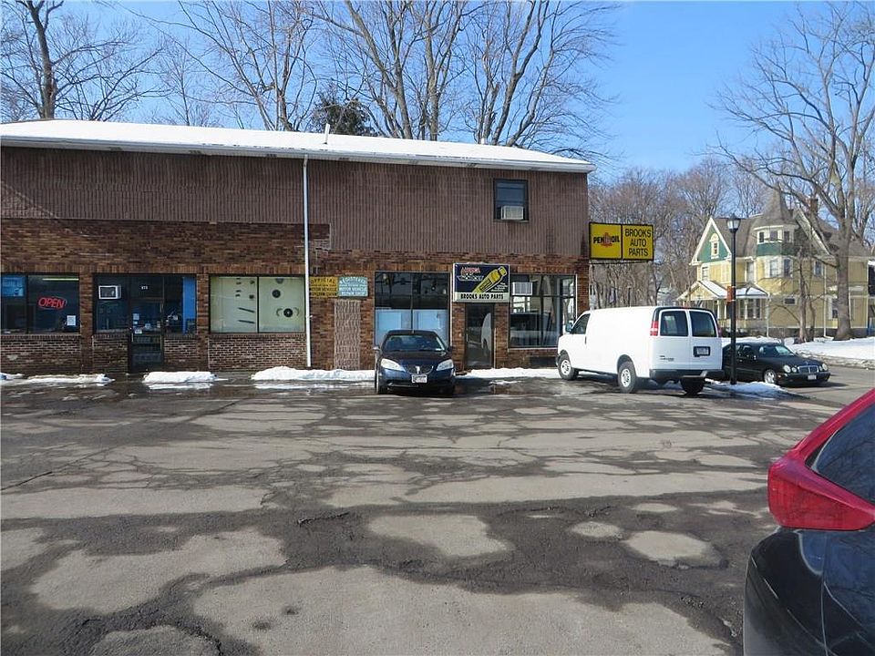 2nd image of 973 Genesee St