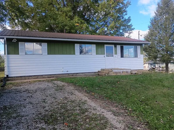 71 Elmwood Heights Rd, Williamstown, WV 26187
