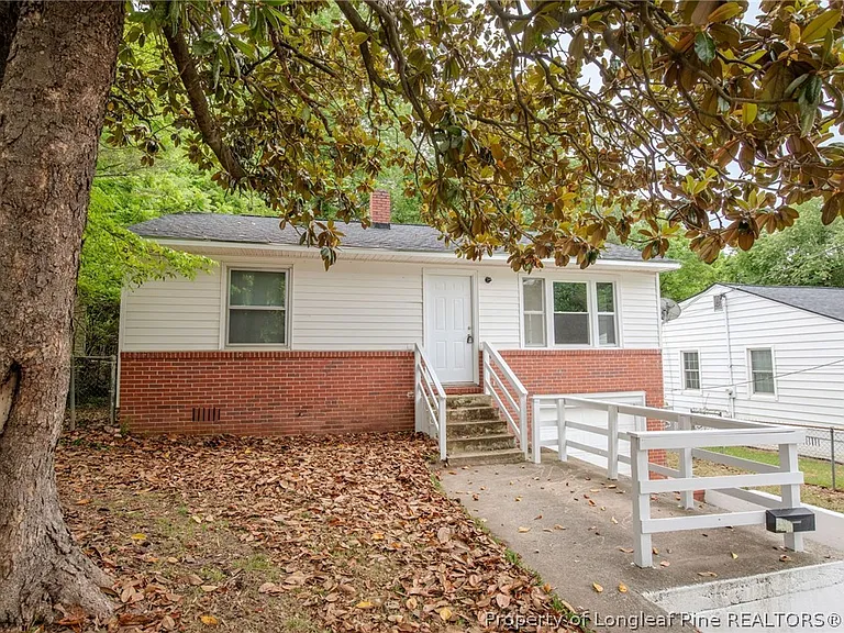 311 Stuart Ave — Photo 4