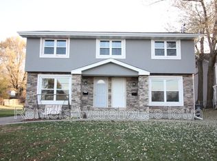 4926 Madison Ave, Des Moines, IA 50310