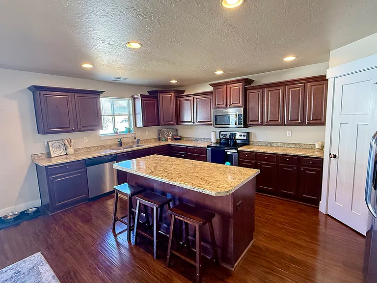 3450 W Willow Park Dr S — Photo 5