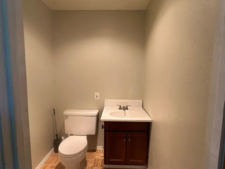 4321 Myrtlewood Dr — Photo 22