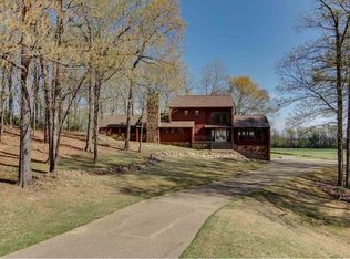5 Woodridge Rd, Texarkana, AR 71854