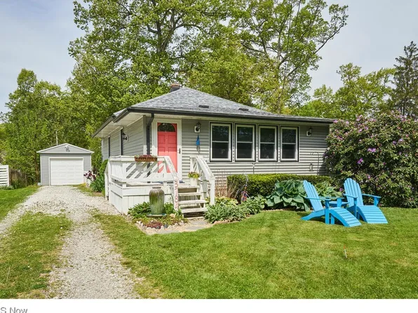 3784 Grupe Ave, Akron, OH 44319