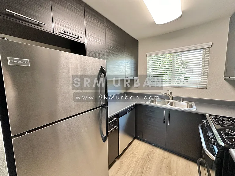 4079 37th St #6 — Photo 4