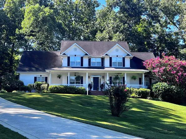 4519 Hunterwood Ln, Cohutta, GA 30710