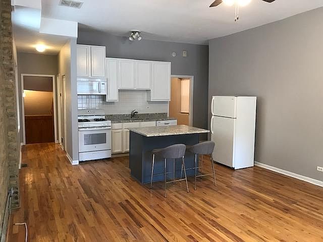 1st image of 1252 N Artesian Ave APT 1F
