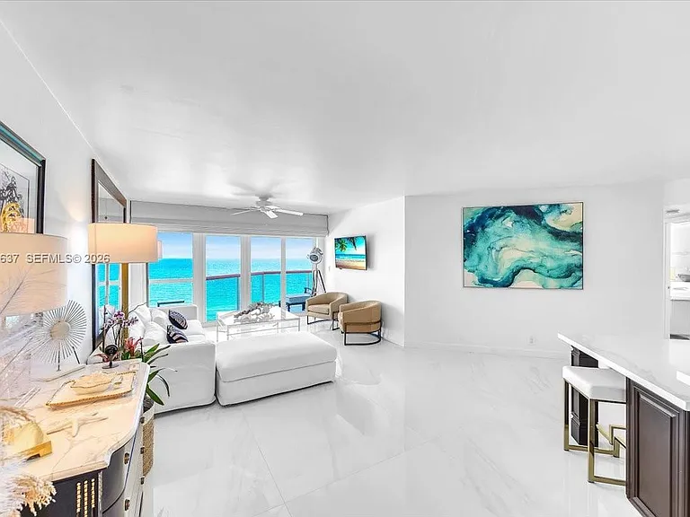 6767 Collins Ave #1110 — Photo 5
