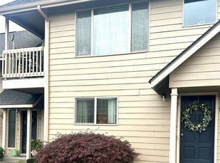 Levee House, Longview, WA 98632