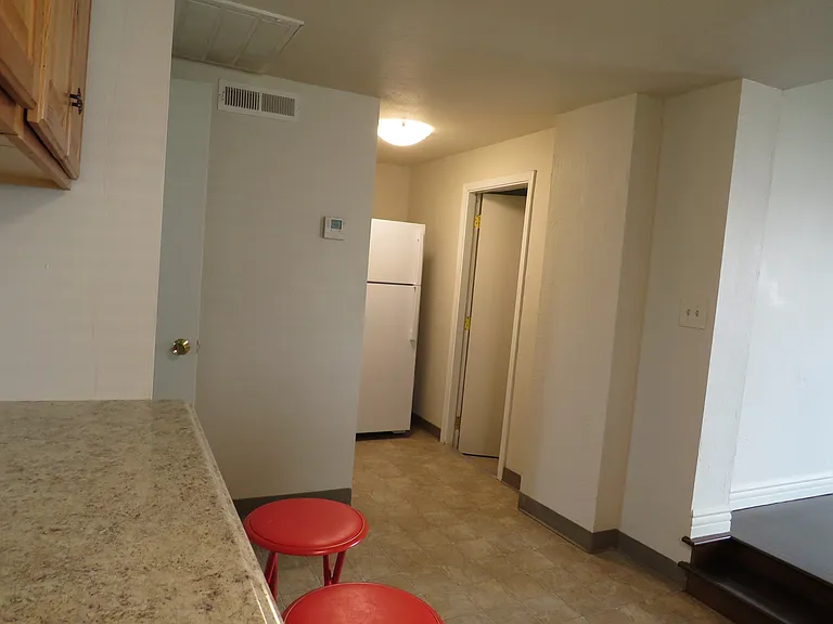 3100 58th St — Photo 2