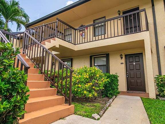 4th image of 4688 Lucerne Lakes Blvd Boulevard E #104