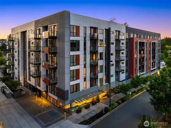 1085 103rd Avenue NE #401, Bellevue, WA 98004