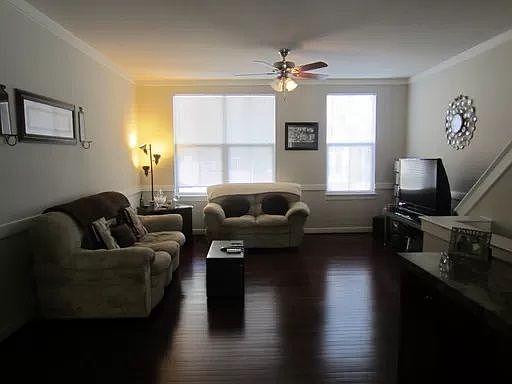 5th image of 216 Shamrock Dr