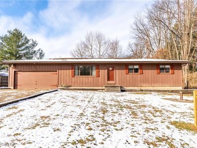 8695 Lansdale Ave NW, North Canton, OH, 44720