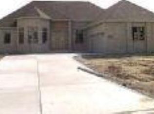 8660 Doubletree Dr, Crown Point, IN 46307