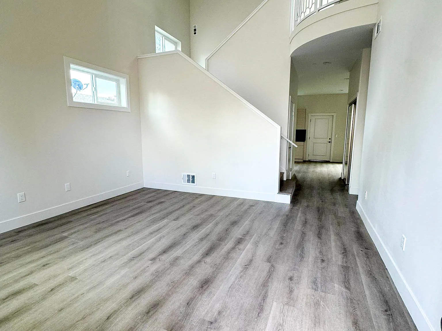 5 bed, $5,100 — Photo 4