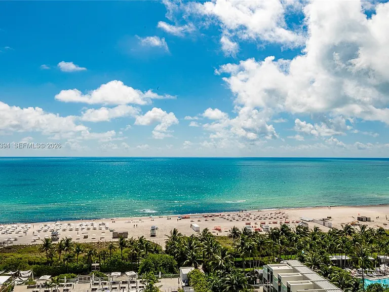 2301 Collins Ave #1538 — Photo 32