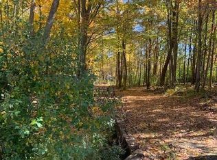 8735 Madison Rd, Montville, OH 44064