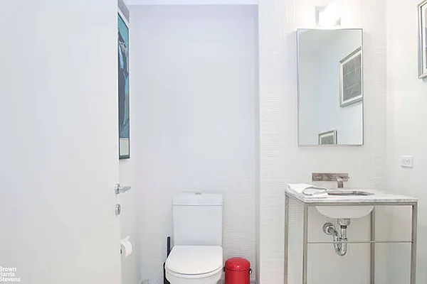 Rented by Brown Harris Stevens | media 27