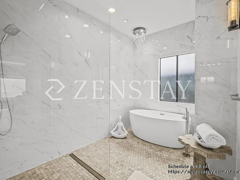 121 Great Circle Dr — Photo 16