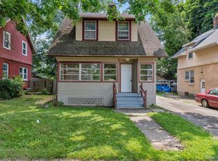 2305 Flushing Rd, Flint, MI 48504