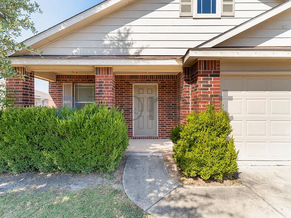 801 Encinita Dr