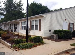 1815 Vincenza Dr APT B, Eldersburg, MD 21784