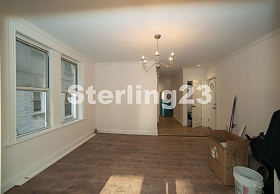 4th image of 1829 Ditmars Blvd APT 1