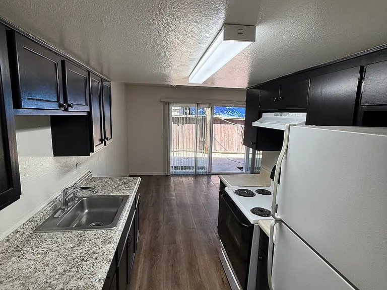 3312 Santa Rosa Ct #1 — Photo 12