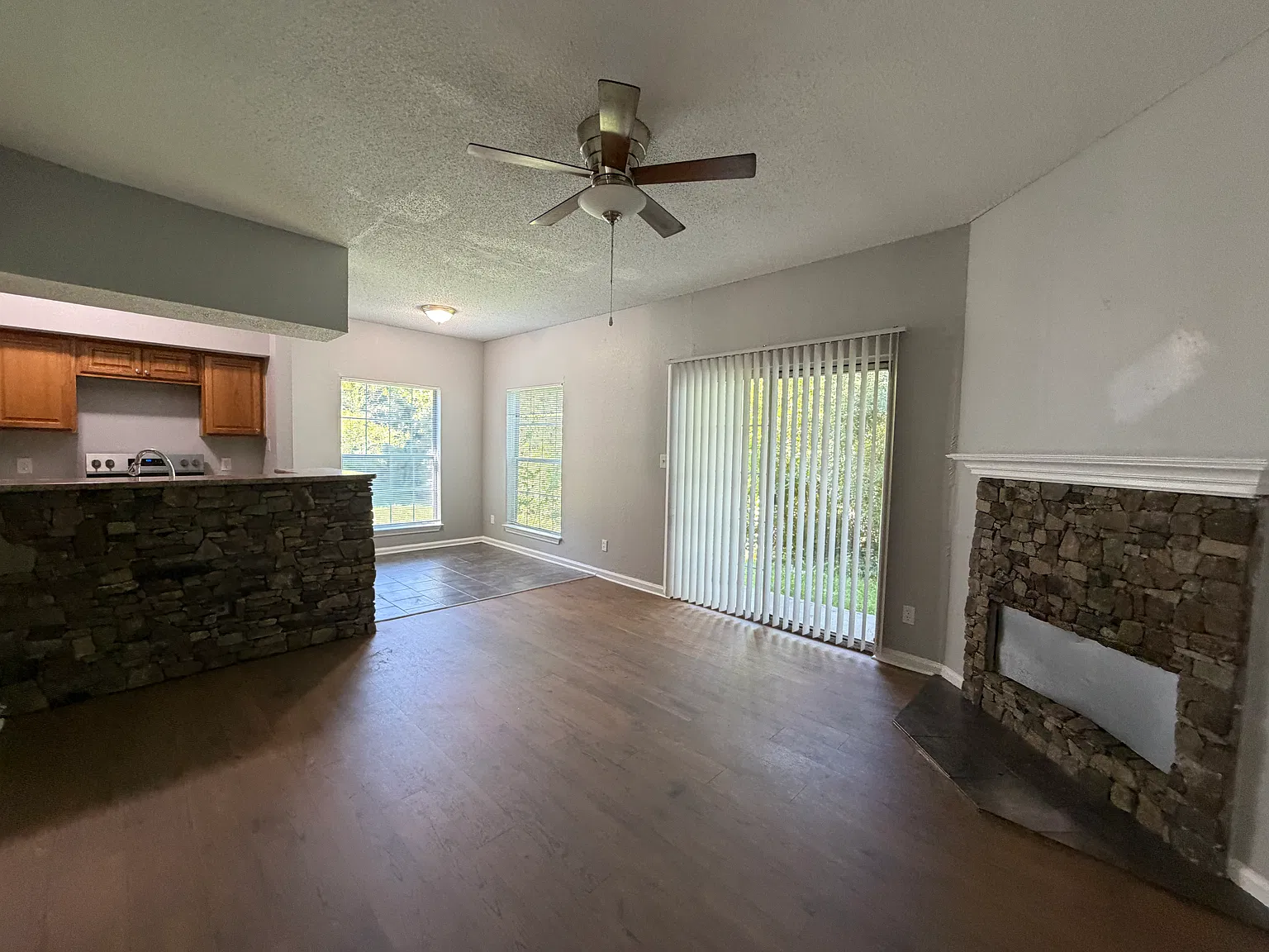 668 Waterville St — Photo 3