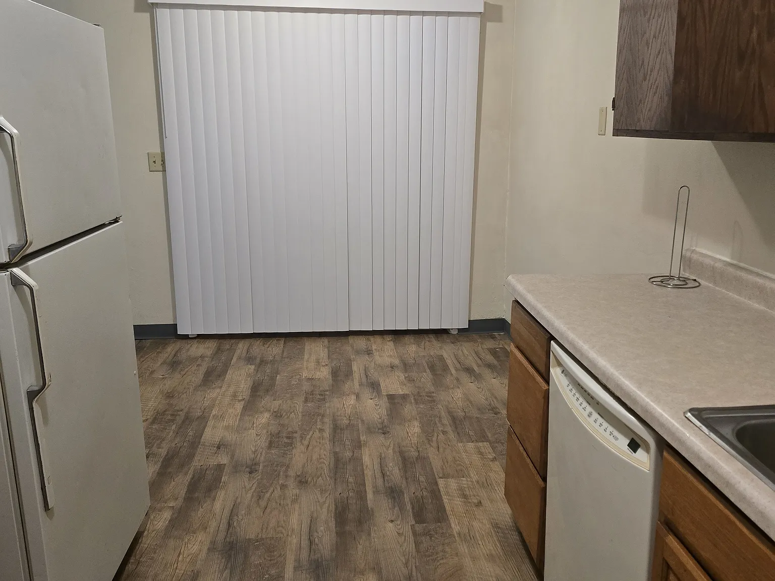 619 E Hackley Ave — Photo 4