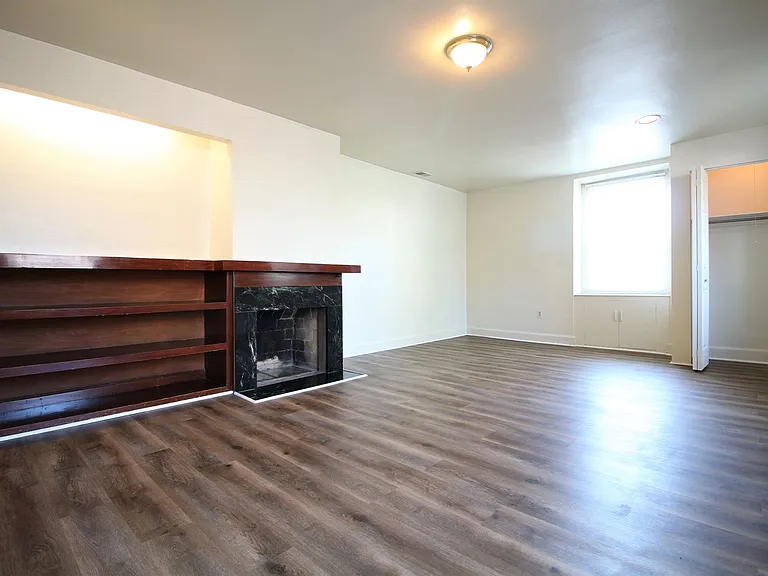 1722 Spruce St #C3 — Photo 3
