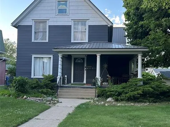 39 Russell St, Leamington, ON N8H 1V1
