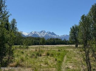 15270 E Peacefull Ln, Palmer, AK 99645