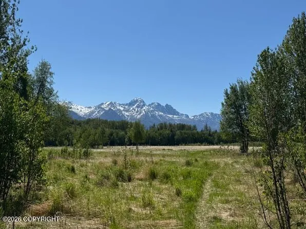 15270 E Peacefull Ln, Palmer, AK 99645