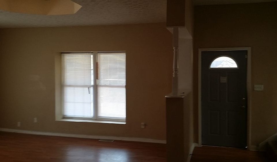 2nd image of 1433 S Reisner St