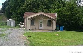 1st image of 604 S 10th St