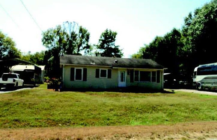 2nd image of 7855 Mount Joy Rd