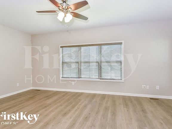 5th image of 1354 Millet Dr