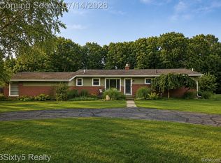 9251 Tonneberger Dr, Tecumseh, MI 49286