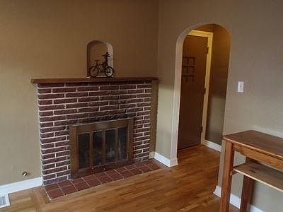 4th image of 411 E Espanola St