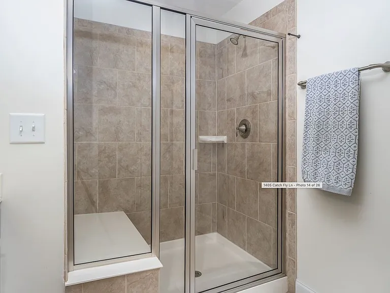 1405 Catch Fly Ln — Photo 16