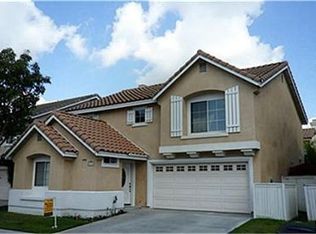 233 S Linhaven Cir, Anaheim, CA 92804