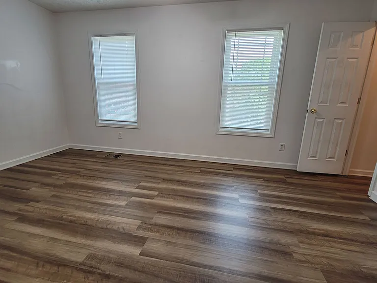 160 2nd St #110 — Photo 24