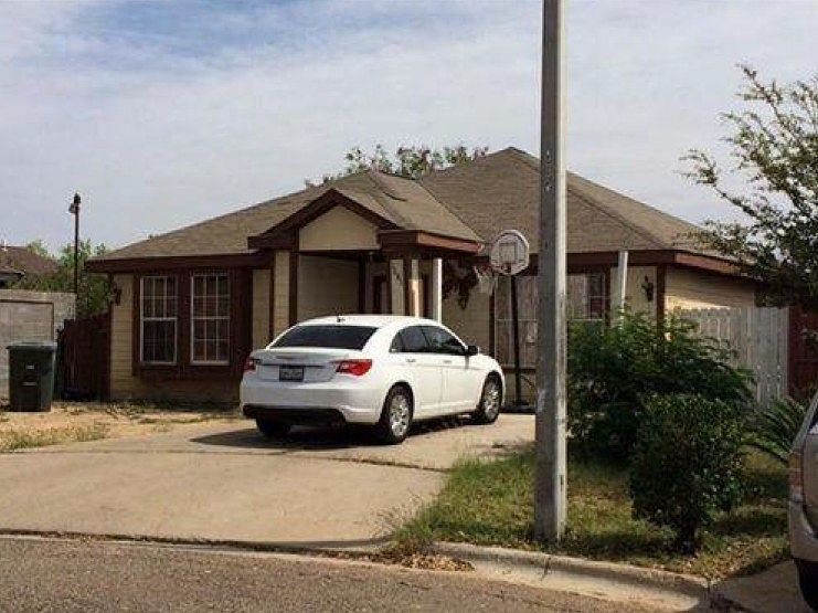 1st image of 1401 Bonaparte Ln