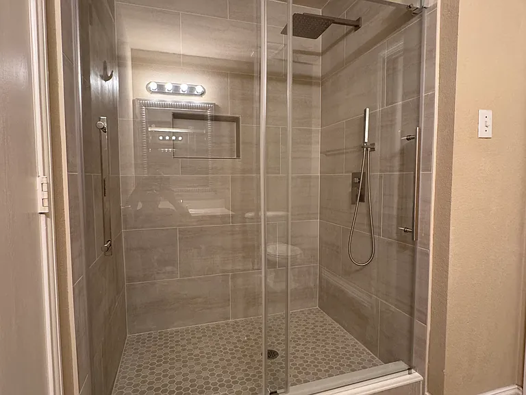 1113 Antoinette Dr — Photo 3