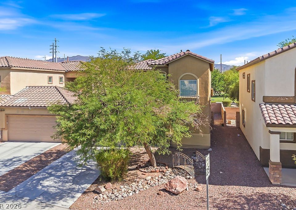 1st image of 3632 Carisbrook Dr